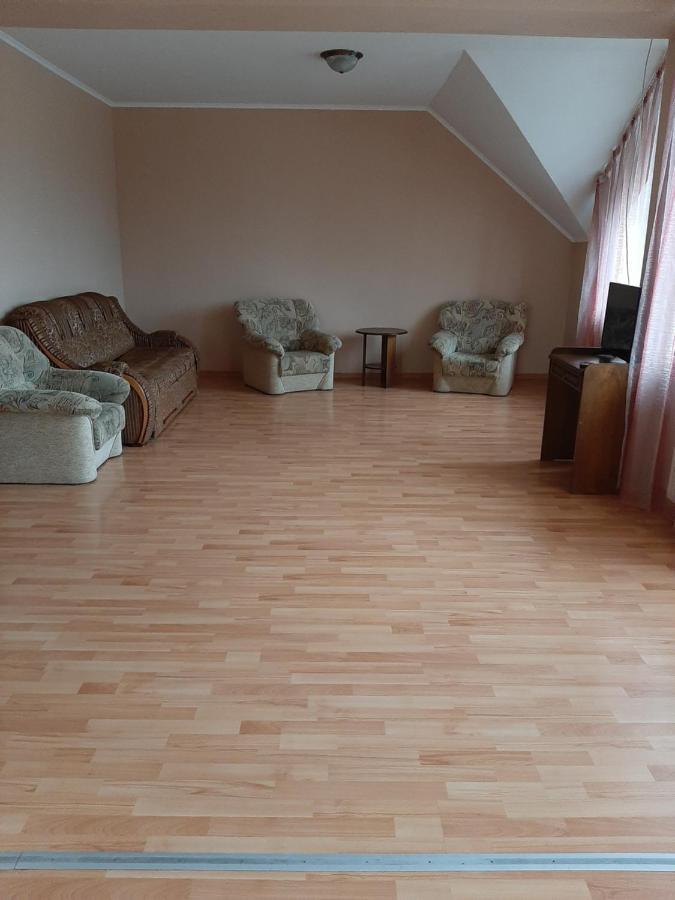 Apartments On Parkaniya 2A Mukaczewo Zewnętrze zdjęcie