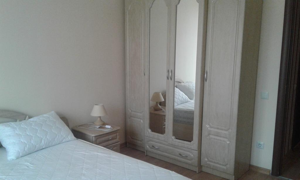 Apartments On Parkaniya 2A Mukaczewo Zewnętrze zdjęcie