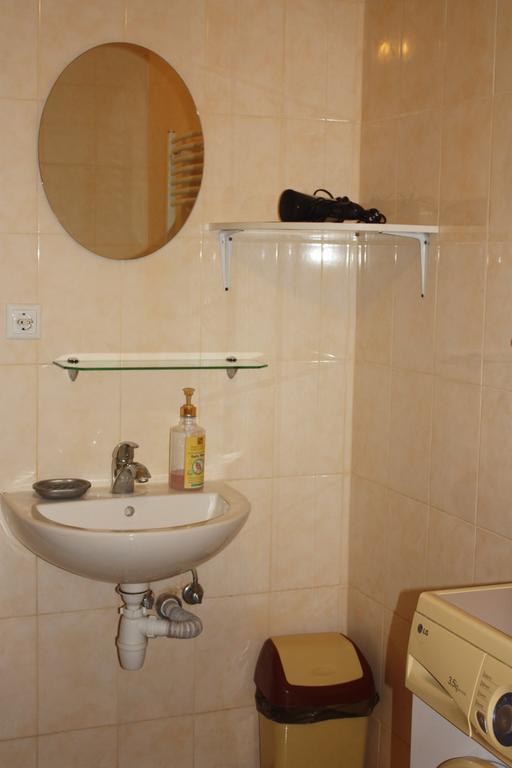 Apartments On Parkaniya 2A Mukaczewo Zewnętrze zdjęcie