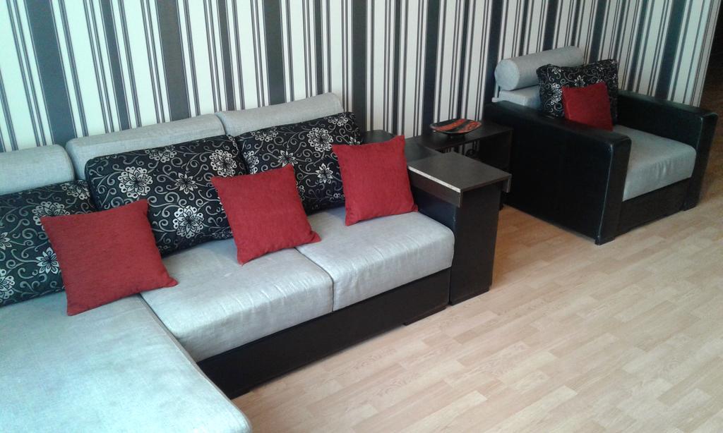 Apartments On Parkaniya 2A Mukaczewo Zewnętrze zdjęcie
