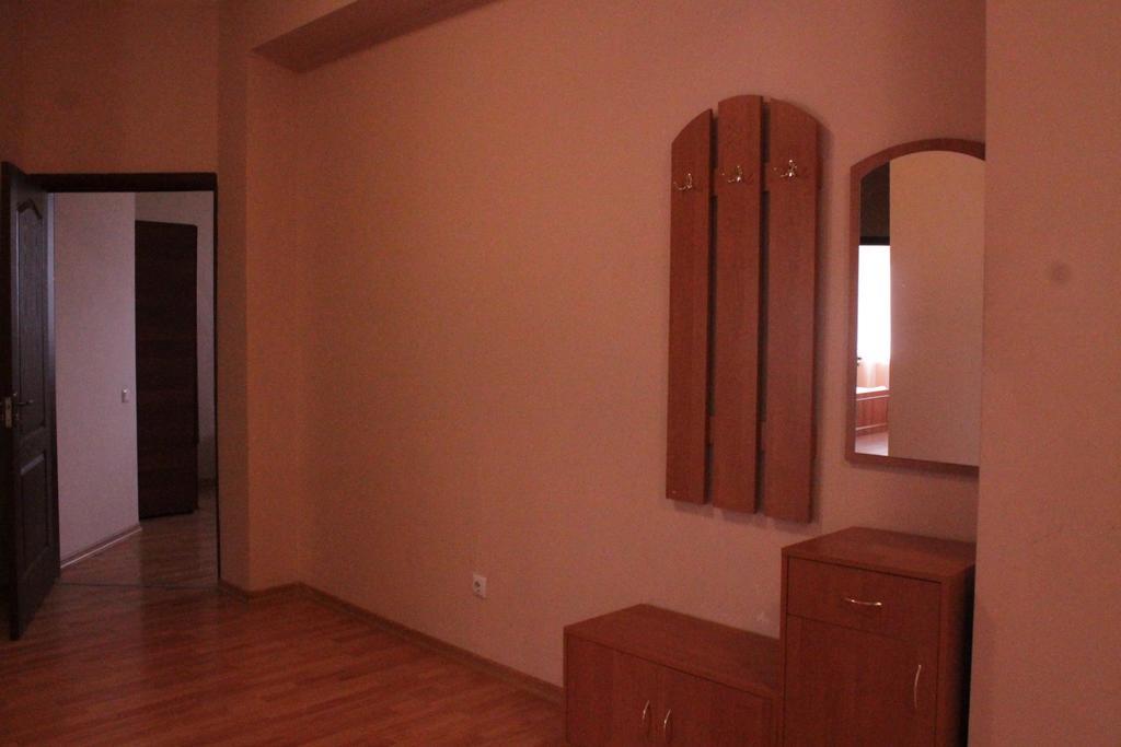 Apartments On Parkaniya 2A Mukaczewo Zewnętrze zdjęcie