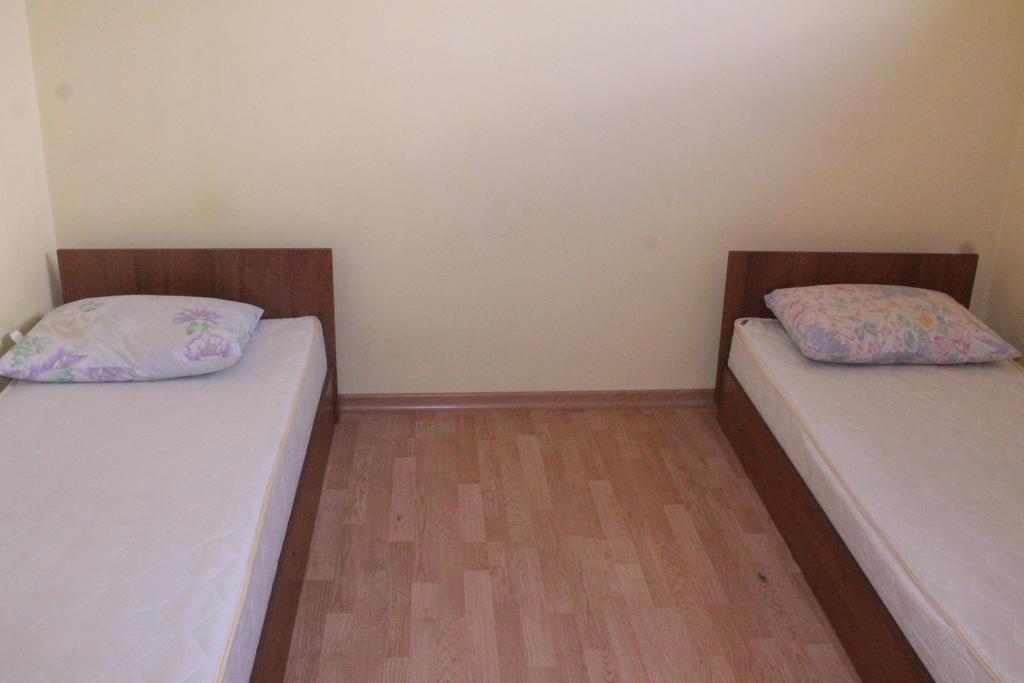 Apartments On Parkaniya 2A Mukaczewo Zewnętrze zdjęcie